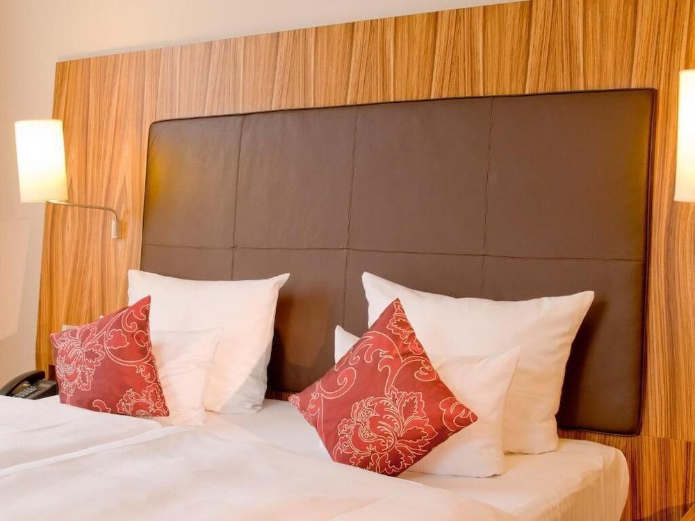 Herzogshof - Boutique-Hotel Am Dom Ratyzbona Zewnętrze zdjęcie