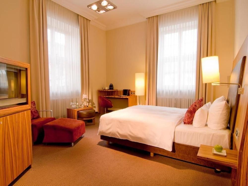 Herzogshof - Boutique-Hotel Am Dom Ratyzbona Zewnętrze zdjęcie