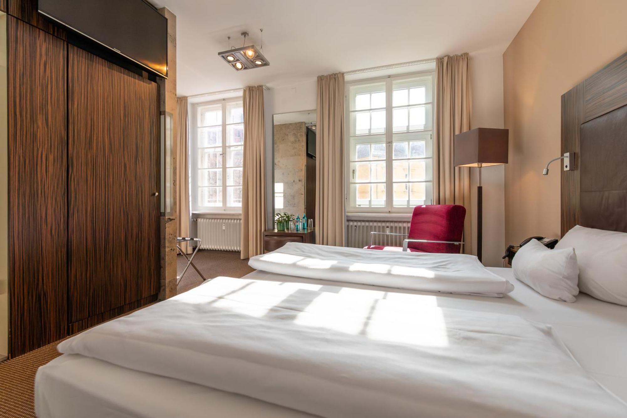 Herzogshof - Boutique-Hotel Am Dom Ratyzbona Zewnętrze zdjęcie