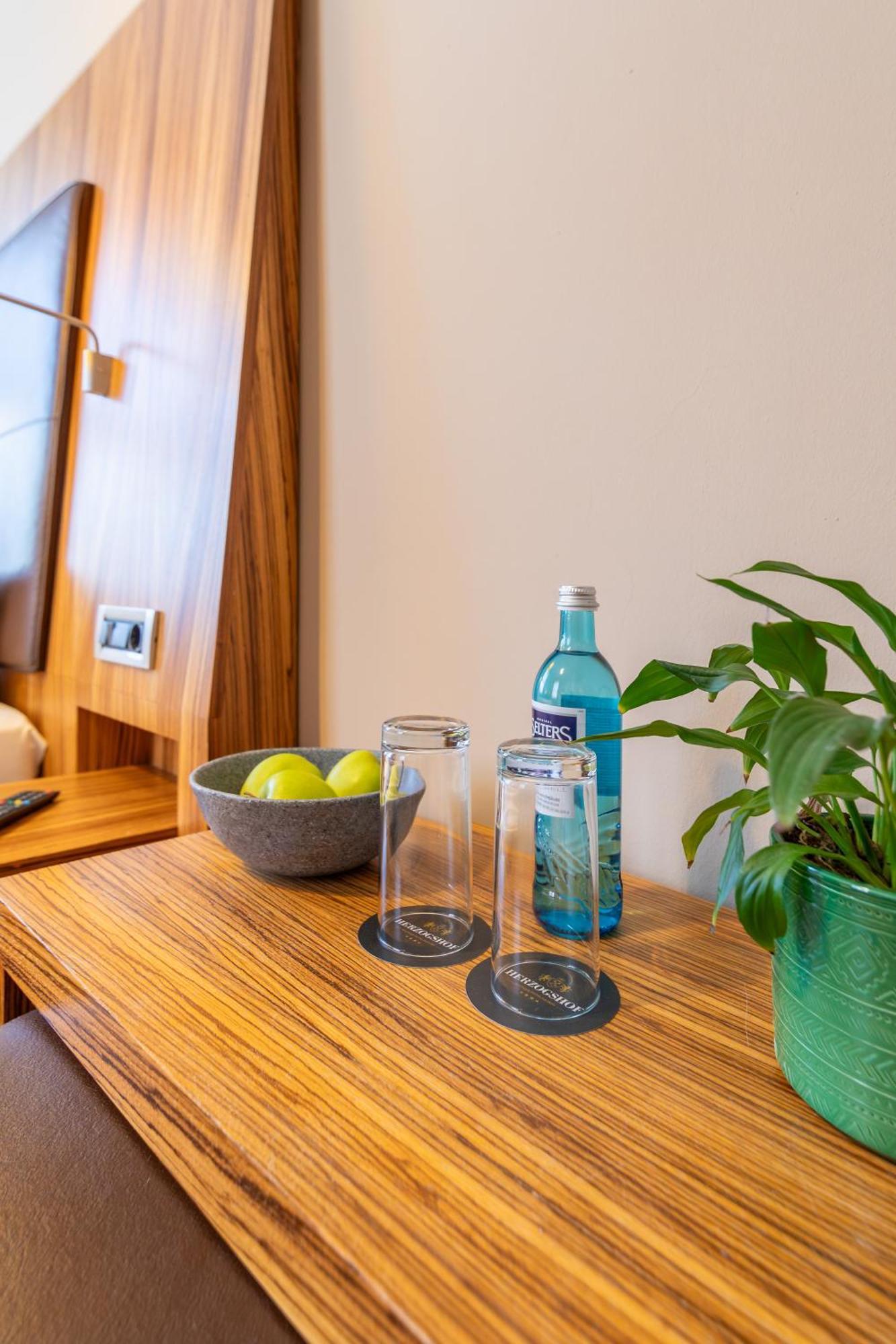 Herzogshof - Boutique-Hotel Am Dom Ratyzbona Zewnętrze zdjęcie